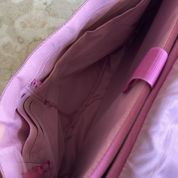 NWOT Belkin Extra Large Laptop Work Messenger Bag - Picture 10 of 16